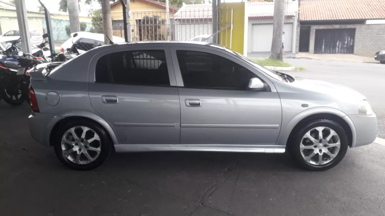 Chevrolet Astra  Autovia Veículos